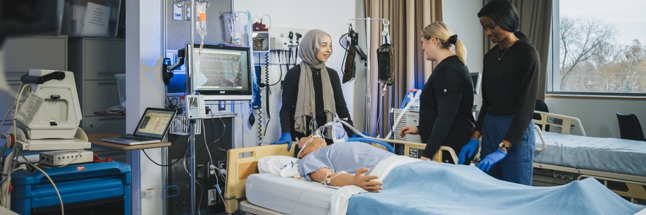 Students and Instructors working on a critical care patient